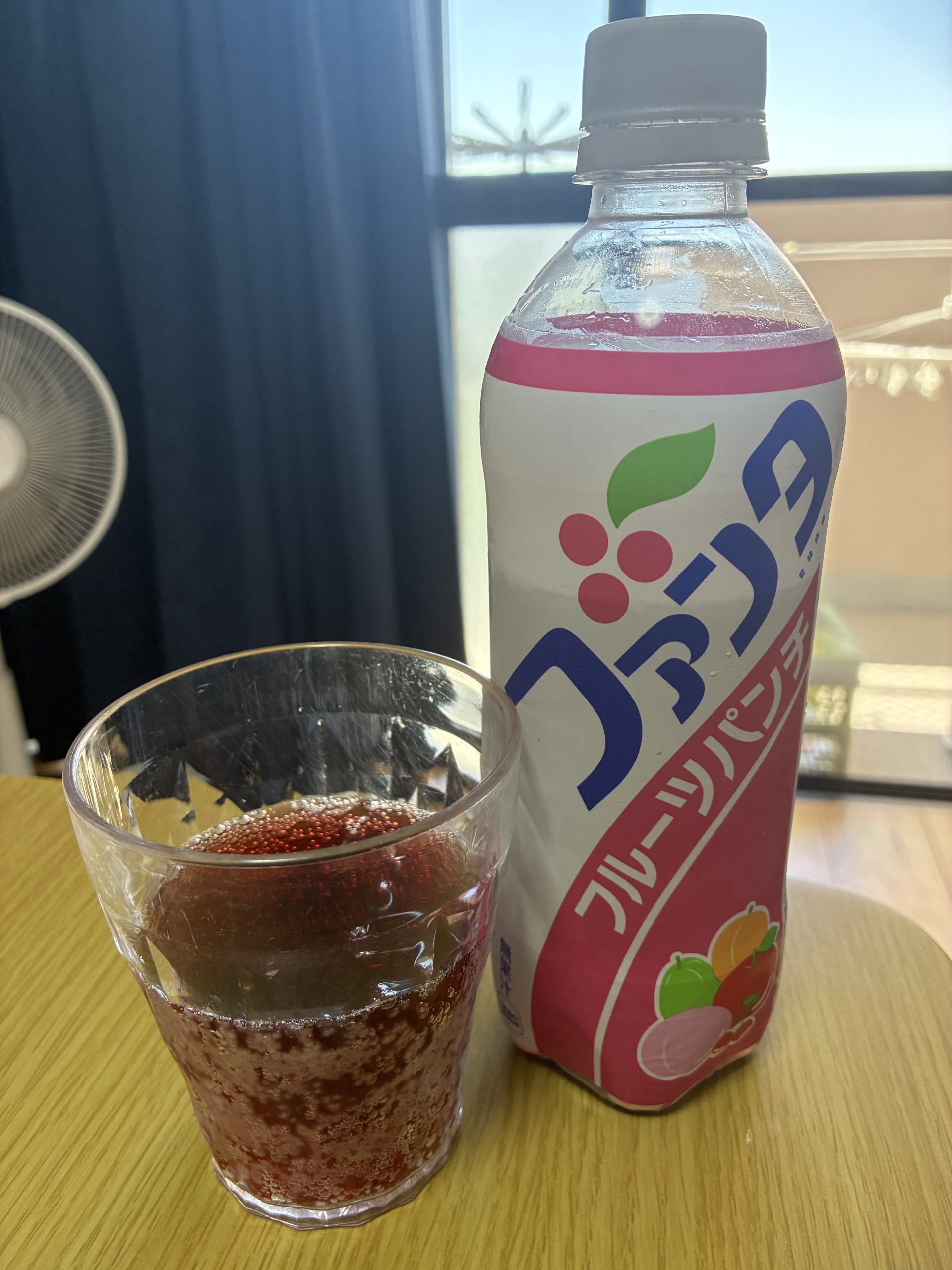 新商品ファンタ「フルーツパンチ」まずくない？正直レビュー