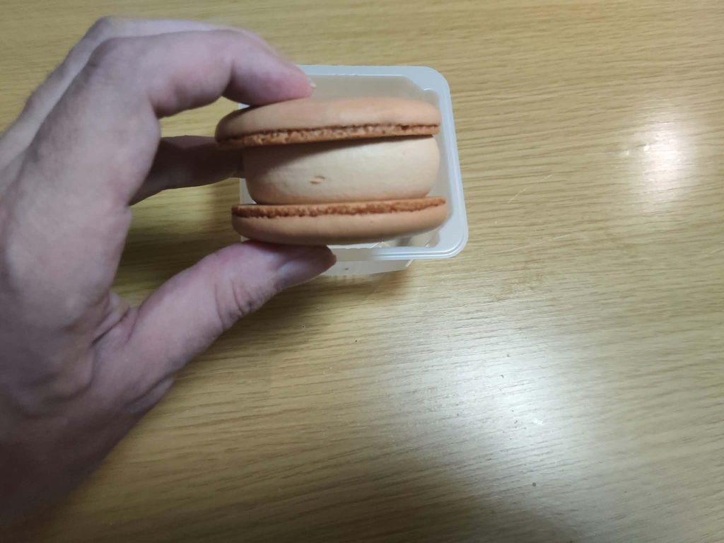 マカロンアイスキャラメル